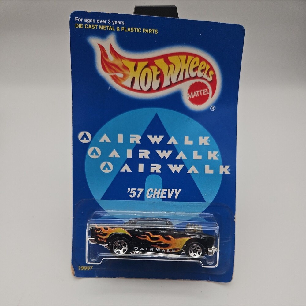 Hot Wheels 1998 Promo Special Edition AIRWALK '57 CHEVY badass flames htf